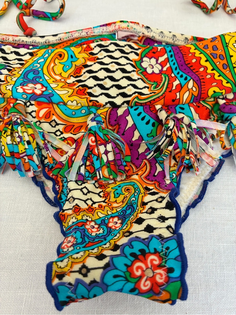 Luli Fama Samba Caracol Wavey string cheeky Bikini Top & Bottom Set M - Picture 3 of 14